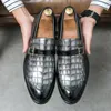 Men mocassins 0e4c1 sapatos de moda cor de cor sólida Crocodilo Padrão PU Pu pontiagudo Burca de fivela do casamento casual Casual Versátil ad276