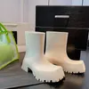 Nouvelles bottes pour femmes de luxe designer bottes de pluie à talons hauts en caoutchouc chaussures de gelée à semelles épaisses bout carré à talons épais extérieur imperméable antidérapant cuir bonbon 35-40
