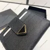 Portefeuilles courts pour femmes sacs à main en cuir saffiano concepteur de luxe de luxe portefeuille de cartes de cartes de portefeuille triangle sac à main avec origine1548799