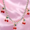Kedjor Koreanska mode Cherry Crystal Pendant Necklace For Women Gold Color Bling Rhinestone Clavicle Chain Party Jewelry Gift