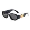 2023 Luxurys Designer Classic Sunglasses Men Women Fashion Retro Small Frame UV400 عالي الجودة في الهواء الطلق على شاطئ الجزيرة الجزيرة الرماية حول الإطار الذهبي النظارات