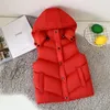 チョッキ2-12歳の子供用の冬のノースリーブジャケットの厚いボーイズの女の子のための綿ベストのフード付き綿ベスト220927
