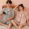 Slaapkleding voor heren Trendy Zomer Pyjama's Zachte katoenen heren en dameshuis Kleding Kawaii Bear Printing Pijama's Shorts Nightwear For Couple 220924