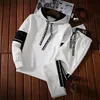 Męskie bluzy bluzy jesienne zestawy bluzy z kapturem Men Tracksuit swobodne bluzy bluzysweatpants 2 -częściowy zestaw mężczyzn pullover z kapturem ubrania streetwearu 2209924