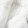 Pelliccia da donna finta Lautaro Inverno caldo cappotto bianco da donna manica lunga bavero doppio petto lusso elegante soffice coniglio finto blazer 220928