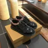 Kinderleren schoenen voor jongens meisjes lente herfst luxe mode patent leer ronde teen niet-slip kinderen kleding feestschoen