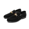 Classic Loafers Men B13a7 Shoes Solid Color Faux Suede Small Flying Insect Metal Decoration Fashion Business Casual Wedding Party Daily Ad297