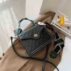 安い財布バッグ80％オフ高品質の女性の春エンボス加工シルクスカーフハンドルテクスチャソリッドカラーシングルメッセンジャー小さな正方形