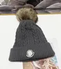 Winter caps Hoeden Dames en heren Mutsen met echte wasbeerbont Pompoms Warme meisjescap snapback pompon beanie9479968