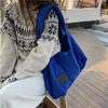 Avondtassen winter gewatteerd grote capaciteit handtassen vrouwen hoogwaardige textuurtasbeurzen en 2022 all-match onderarm