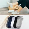 chaussettes féminines blanches