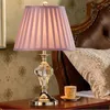 Bordslampor Europeiska K9 Crystal Pink Fabric Lamp Modern Romantic Wedding Bedroom Foyer Hall Decor Reading Light H 52cm 1347