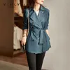 Trenchockar Vimly Short Trench Coat for Women Autumn Winter 2021 Korean Fashion Lapel Double Breasted Jacket med Belt Elegant Female V1668 Y2209