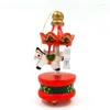 Noel Dekorasyonları 6pc/Kutu 5cm Ahşap Mini Karousel At Süsleri Noel Ağacı Kolye Yıl Çocuk Günü Hediye Çocuk Oyuncak Masaüstü Dekor