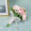 Decoratieve bloemen handboeket visuele effect draagbare herbruikbare elegante rozen bruidsbloemdecor kunstmatig voor huwelijksaanzoek