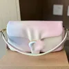 Bolsa de ombro feminina com design clássico e bolsa de ombro branca com aba macia Designer moda pequena de couro transversal bolsas femininas 2022