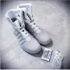 2023 Nya autentiska Air Mag Sneakers Marty McFlys Air Mags tillbaka till den framtida Marty McFly ledde stövlar Mens Lighting Black Red Grey Martys McFlys LED med Box