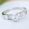 Vintage Luxury Cubic Zirconia Wedding Ring Band White Gold Plated Korean Style Valentine Day Christmas Party Iced Out Jewelry Bijo7749120