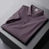 Polo da uomo 2022 Moda Estate Uomo Tinta unita Slim Fit Camicie Smart Casual Seta del ghiaccio Polo Homme Abbigliamento maschile Risvolto Top W148