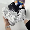 مسار المصمم الفاخر والميدان 3.0 Sneakers Man Platform أحذية عارضة أبيض أسود نايلون نايلون مسببة أحذية رياضية ثلاثية الأحذية دون صناديق 36-45 RM09