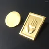 Broches Anime Jojos Bizarre Adventure Pin Kujo Jotaro Hat Gold Badge Metal Lapelbroches For Women Men Bag Shirt Cosplay Accessoire Gift
