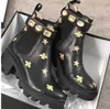2022 Femmes Laureat en cuir Plateforme de désert Boots Martin Boots White Star Trail lacet-up Bottes de combat hiver