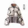 Blankets Japanese-style Moisture-absorbing Heating Warm Blanket Office Cover Leg Small Lazy Buckle Shawl