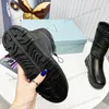 Wmens 플랫폼 Winter Snow Boots Sheepskin Down Lining Low Heels Designer High Rainboo와 야외 캐주얼 신발에 따뜻한 편안한 슬립