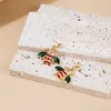 Stud -oorbellen 2022 Forestreeks Kleine verse bijen Vrouwelijke kleurrijke kinderlijke meisjesmode sieraden Gift Trend
