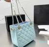 Diseñador - Bolso Bolsos de diseñador para mujer Caviar granulado Shopping s Crobody Bag Cadenas de metal en tono dorado doble Acolchado de diamantes