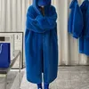 女性の毛皮のフェイクラウタロ冬冬長い暖かい濃い青い白いふわふわのコート女性とフードルーズカジュアル韓国スタイルファッション220928