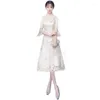 Casual jurken verbeterden cheongsam voor jonge meisjes stijl kleine geur moderne champagne jurk Chinese gewaad longue femme