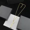 Fashion Gold Necklaces Pendant Women Designer Letters Chains Necklace Jewelry Ladies Accessories Designers Womens Jewellry 2209295D