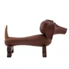 Dekorativa föremål Figurer Walnut Sausage Dog Figures for Home Decoration and Birthday Present Danish Famous Tood Hand Crafts Nordic Fashion Miniatures 220928