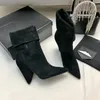 Botas de diseñador de lujo para mujer, botas de gamuza suave con cremallera lateral, zapatos de tacón alto a la moda para mujer, suela de cuero, tamaño 35-40