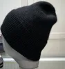 デザイナー冬ニット帽子ウール帽子ブランド屋外暖かい男性女性キャップフィットユニセックス手紙ファッション帽子