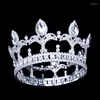 Clips de cabello 9.5cm/3.74in Altura Hombres Corona King Tiaras Círculo completo Redondeo Redondeo Accesorios de boda Crystal Fábrica de joyas de moda de la hoja