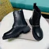 Brand Black Women's Boots z bocznymi Zippers Sole Sole 2styles matowe/błyszczące buty na jesienne zima UE 35-42