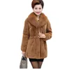 Frauen Plus Size Winter Imitation Fuchspelz Mäntel Lässige Mode Freizeit Straße Slim Fit lange Ärmel Oberbekleidung mittellange dreifarbige Jacke Thanksgiving-Geschenk