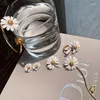 Halsband örhängen uppsättning 2022 koreanska modesmycken personlighet hack blomma legalt legering färg sommarstil semester strand fest kvinnlig ring