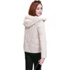 Kopa damska płaszcza zima koreańska bf z kapturem bawełniana bawełniana płaszcz żeński luźne ubranie chleba krótkie szczupłe topy student