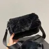 Luxurys designer Ny väska kvinnor vinter sammet axelpåsar handväska designers crossbody plånbok kvinnliga pursar högkvalitativa hög kapacitet plysch kväll väska plånböcker