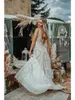 Bohemian Chiffon virkning spetsar a-line bröllopsklänningar brudklänningar ärmlös rygglös sommarstrand landstil mantel de mariage naken foder elfenben färg