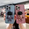 Flaş Telefon Kılıfları Glitter Kaplama Astronot Standı Telefon Kılıfı iPhone 14 13 12 Mini 11 Pro Max X XR XS Lens Koruyucu 6S 7 8 Artı Kapak