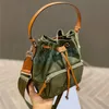 Fashion Designer Borse a tracolla Donna Popolare stile classico Buket Bag Temperamento Borsa Casual Totes Portafogli di lusso 3 colori