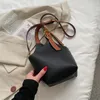 Abendtaschen 2022 Koreanische Herbst Winter Damen Weiches Leder Handtasche Mode Trend Einzelne Schulter Eimer Tasche Messenger Retro