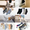 Hommes Chaussettes En Gros Hommes Pur Coton Moyen Tube Plusieurs Styles Sport Casual Chaussette Doux Respirant Confortable Mâle