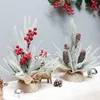 装飾花ギフトフェスティバルデスクトップオーナメントパーティー用品ホワイトスノーフィルックパインコーンレッドベリー人工クリスマスツリー