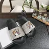 Мужские женские тапочка Summerals Sandal