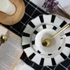 Platos nórdicos en blanco y negro Hepburn Vintage desayuno plato de cerámica rayas onduladas punto vajilla cena plato